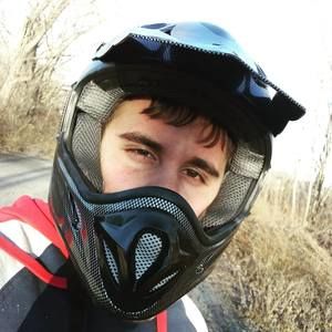 Meet your Posher, Christopher